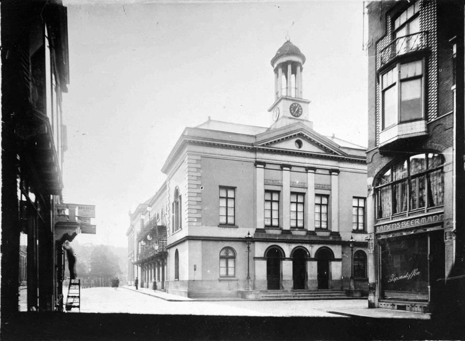 Gemeentelijke schouwburg, van der Kemp (RAN)