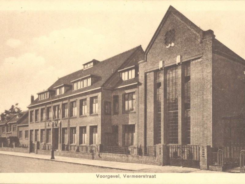 Architect H.M. Zoetmulder