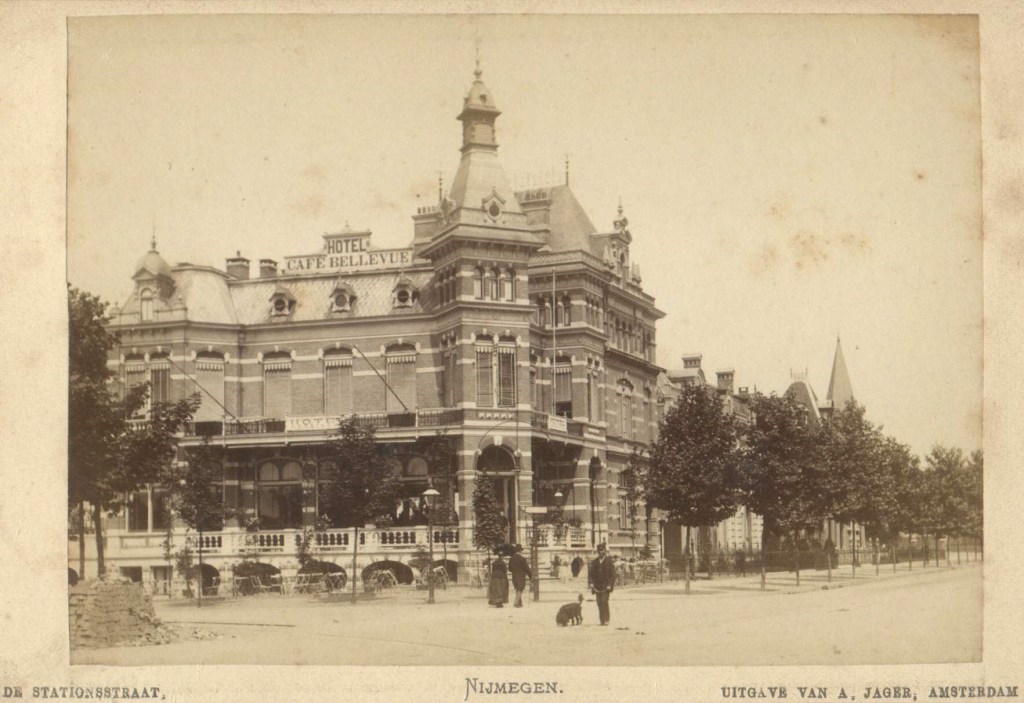 Hotel Bellevue, Nieuwe Marktstraat, architect Semmelink (RAN)