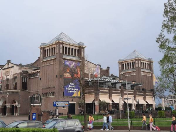 Oscar Leeuw, architect