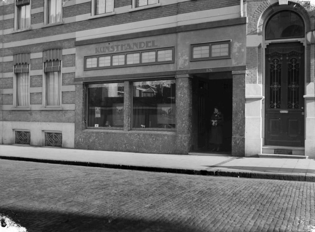De Kunsthandel Teunissen-Donders, gedateerd1930 (GN44999 RAN)