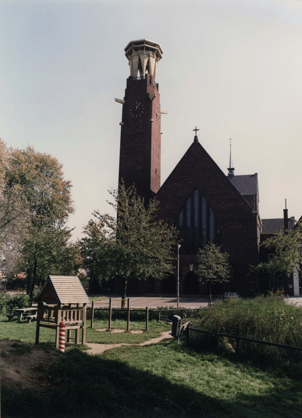 De Christus Koningkerk, 1992 (F6160 RAN)