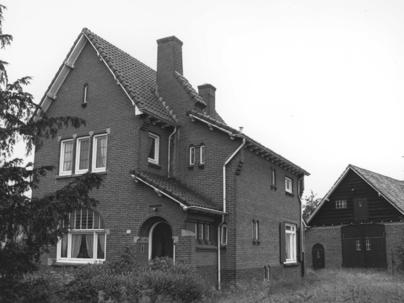 Gemeentelijk Monument: Woonhuis aan Bredestraat 100, architect&nbsp;Ibes