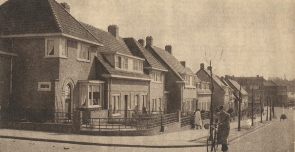 Aciaciastraat hoek met de Lorkenstraaat, architect Reynen voor de Gezonde Woning, foto 1935-1938 (F11920 RAN)
