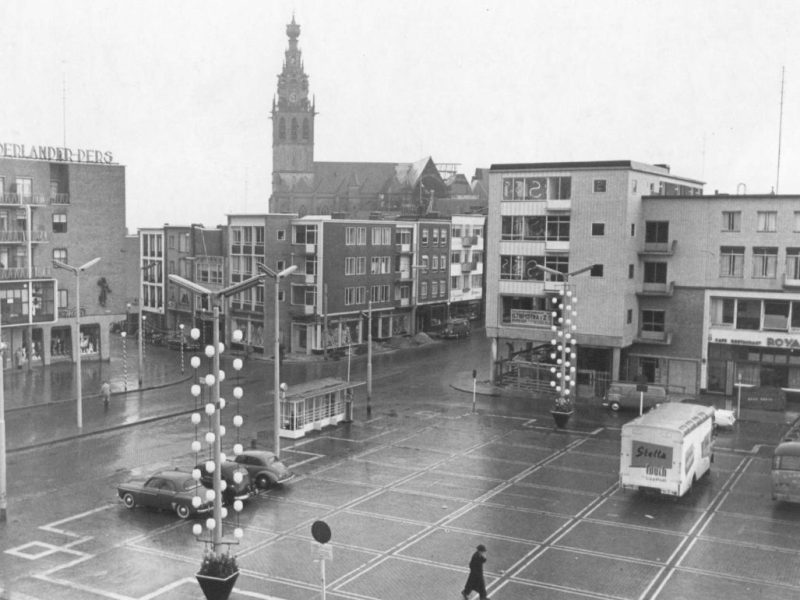 Geschiedenis van Restaurant Royal op Plein&nbsp;1944