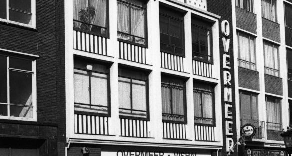 Vishandel Overmeer, Augustijnenstraat 1993, architect Veugelers (Toon Opsteegh via F6148 RAN CCBYSA)