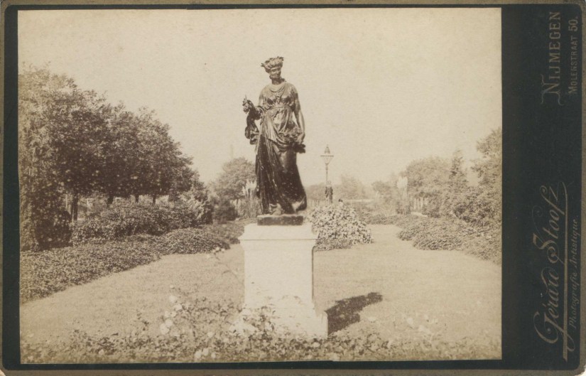 Pomona op de Nassausingel, 1889-1895 (Gérard Stoof via F30938 RAN)