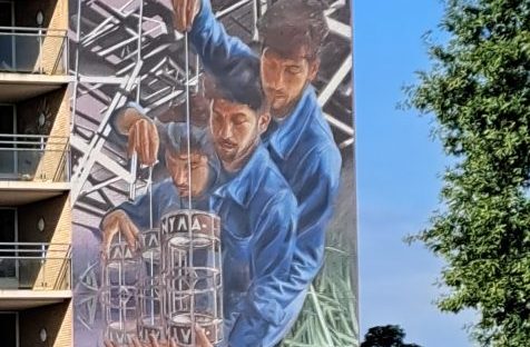 Thread trough time Aaron Li-Hill hoek Industrieweg Vlietstraat (juli 2024)