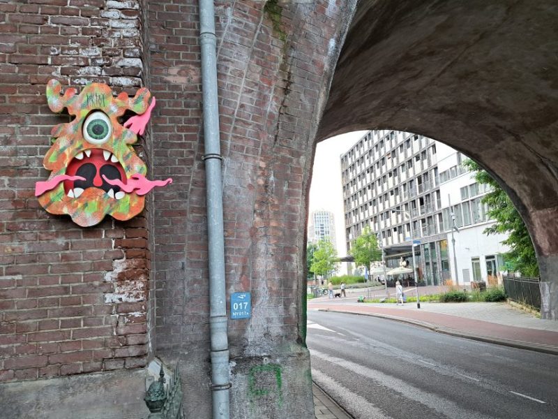Mysterieus masker van Tiktoy bij&nbsp;Hezelpoort