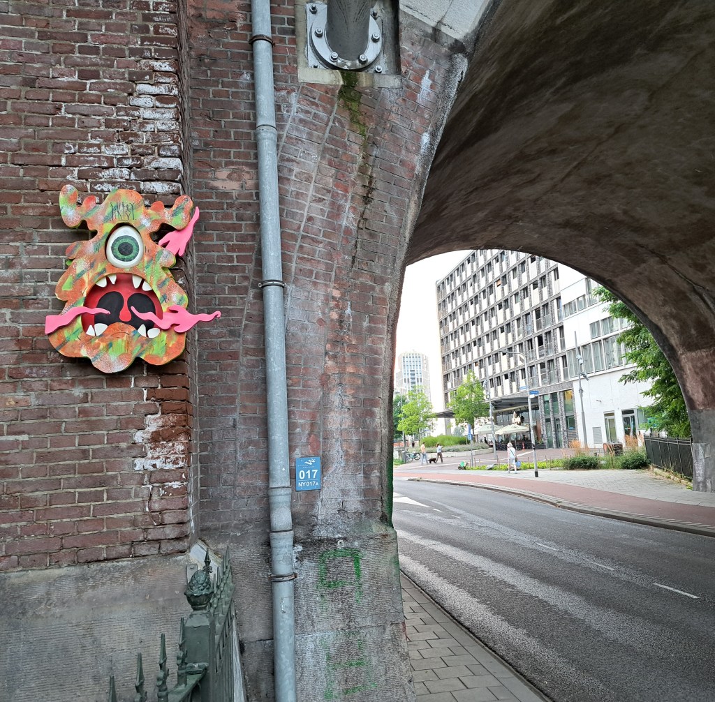 Streetart Tiktoy bij Hezelpoort (augustus 2024)