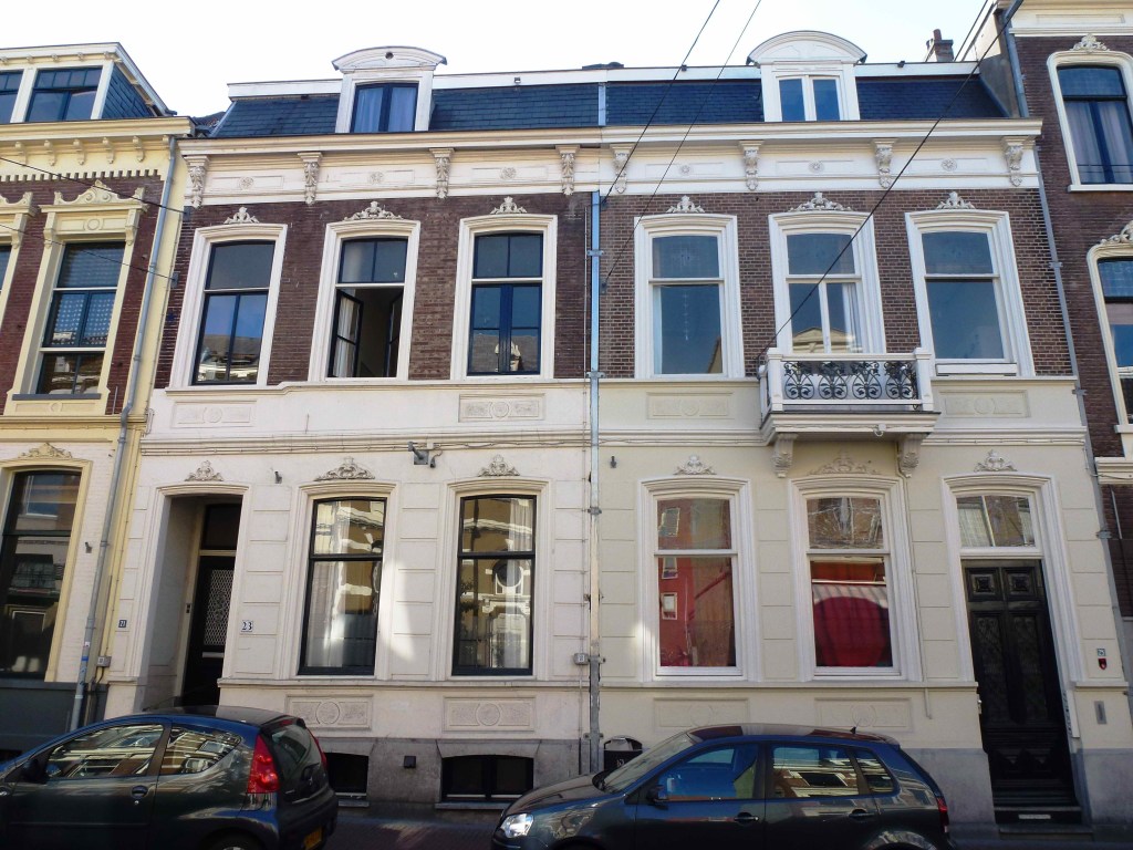 In de Betouwstraat 21-23-25, 2010 (Henk van Gaal via DF3731 RAN CC0)