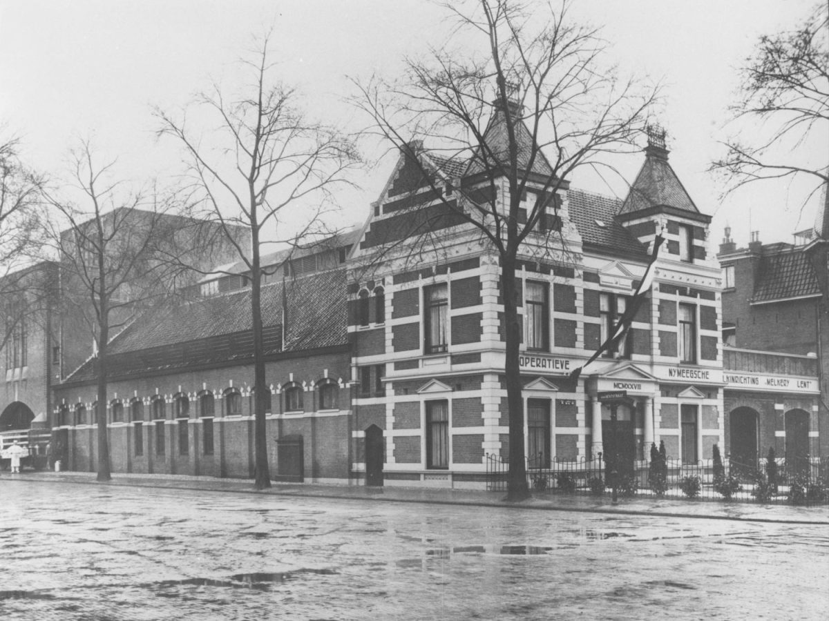 Melkinrichting Lent, architect&nbsp;Estourgie