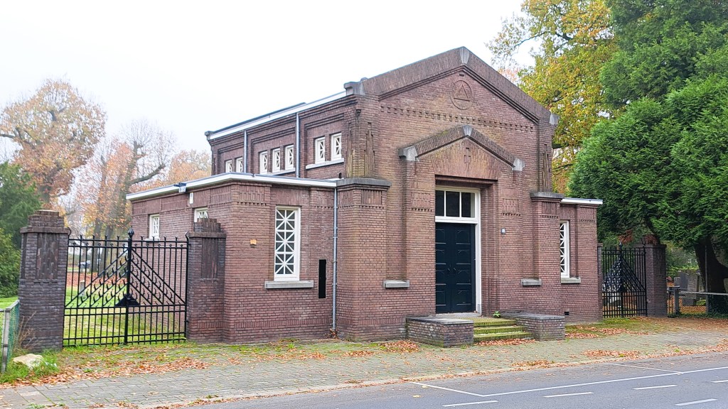 Begraafplaats Graafseweg (november 2024)