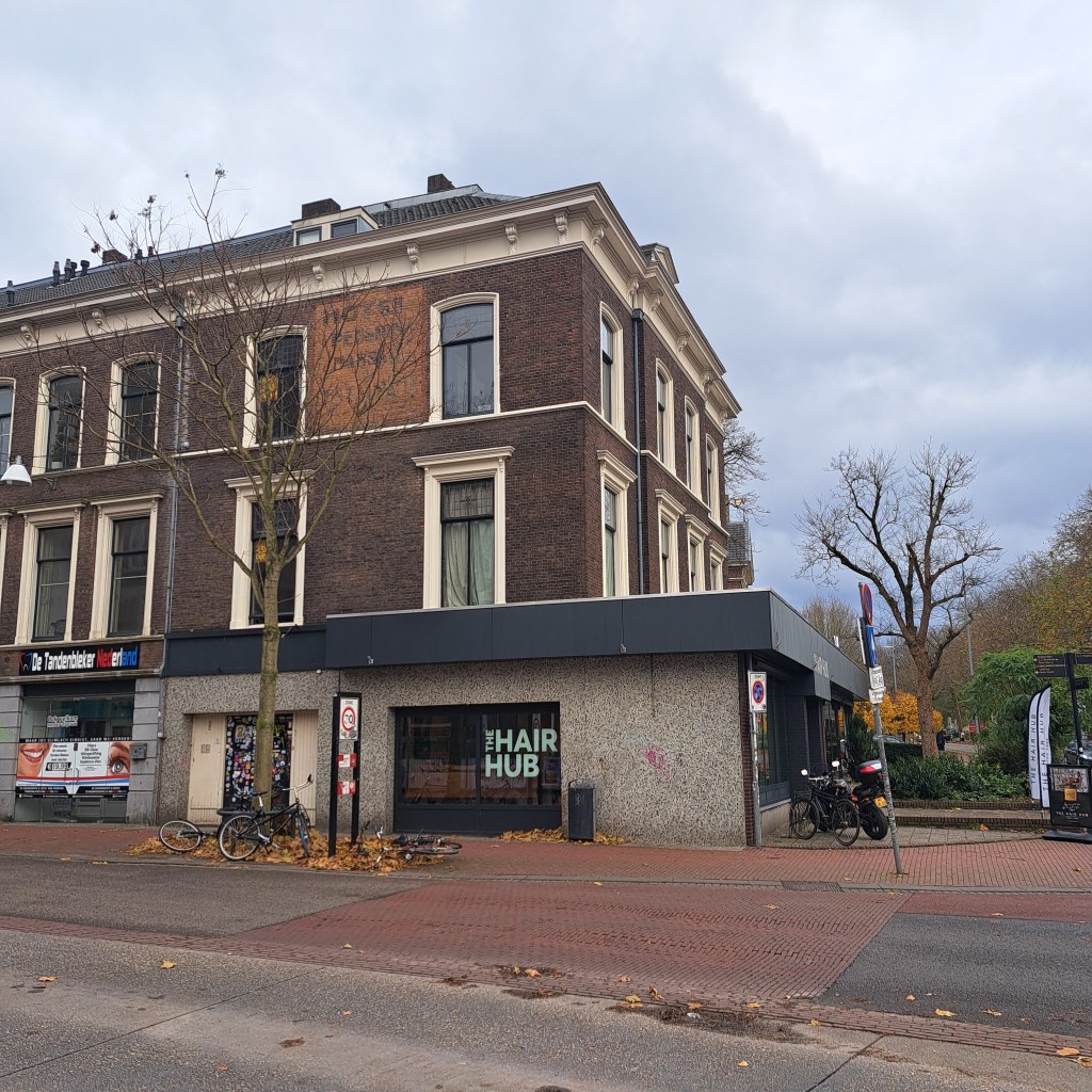 Hoek Smetiusstraat - Nassausingel, voormalig Hotel-Restaurant Nassau (november 2024)