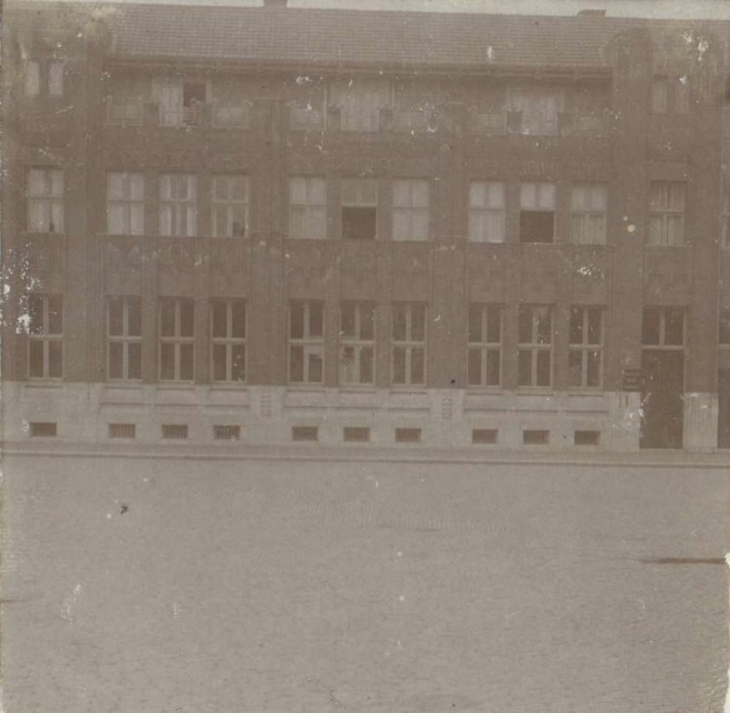 Geldersche Crediet Vereeniging, architect J. Limburg, Marienburg, 1925-1930 (F29728 RAN)