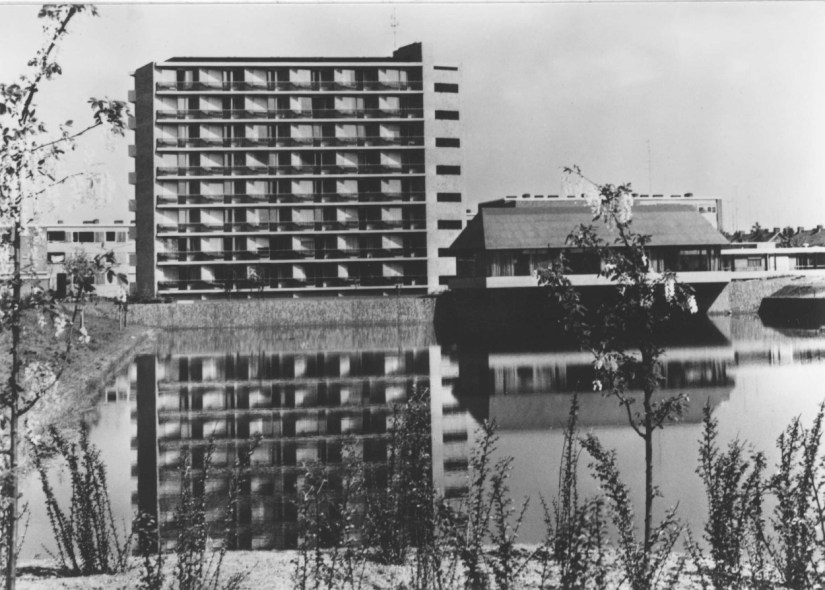 Het Oud Burgeren Gasthuis, Professor Cornelissenstraat 2, 1970 (Weijert van Zantwijk via F32182 RAN CCBYSA)