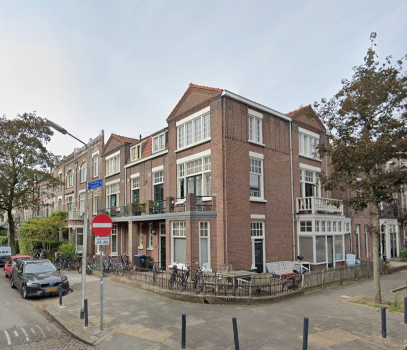 Hoek Pater Brugmanstraat Jan van Goyenstraat, september 2022 (Google Streetview)