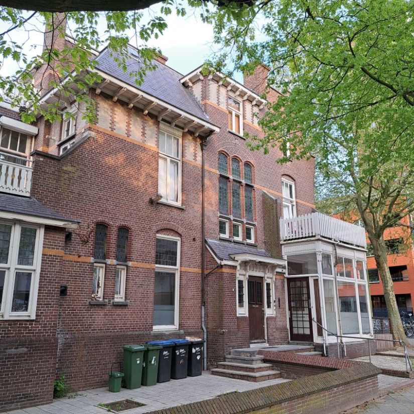 Hoek Stieltjesstraat-Vredestraat (april 2025)