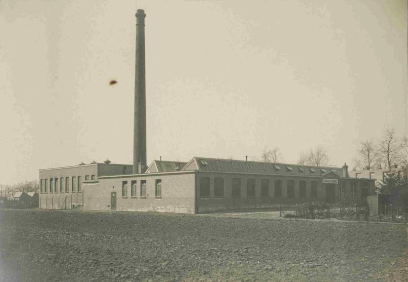 Draadfabriek van Willem Smit Transformatorenfabriek, Groenestraat 336 Willemskwartier, 1916 (F47151 RAN)