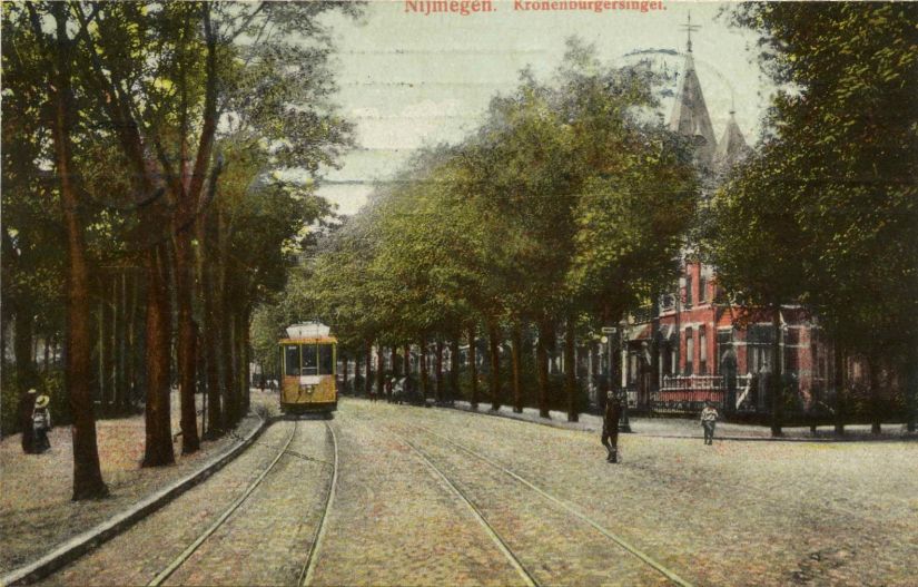 Hoek Kronenburgersingel en Stieltjesstraat met tram. De Gemeentetram Nijmegen (GTN) werd opgericht op 4 juni 1911. 1912 (Uitg. J.H. Schaefer Amsterdam via F56407 RAN)