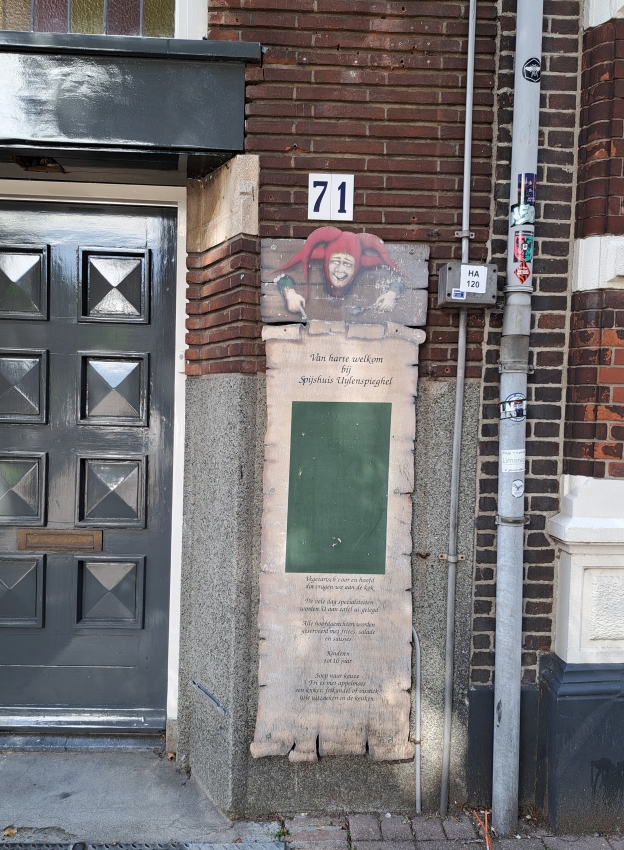 Tijl Uylenspieghel welkom , voormalig Spijshuis Uylenspieghel, Ganzenheuvel 71 (augustus 2025) Benedenstad