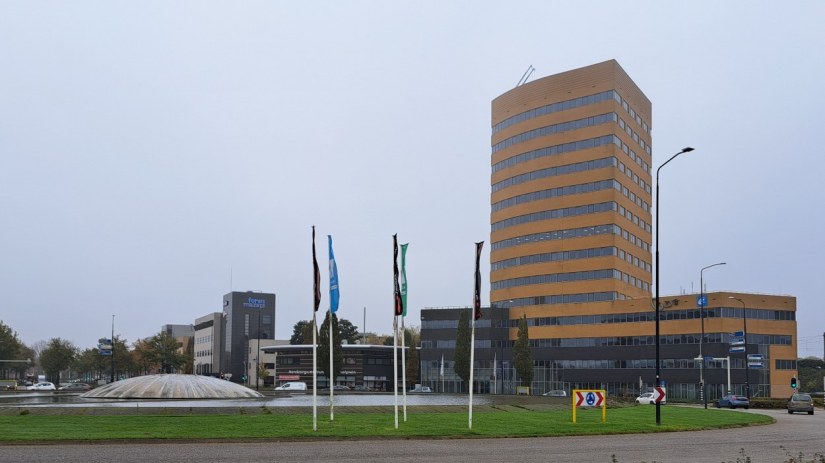 Takenhofplein fontein en SVB (oktober 2024)