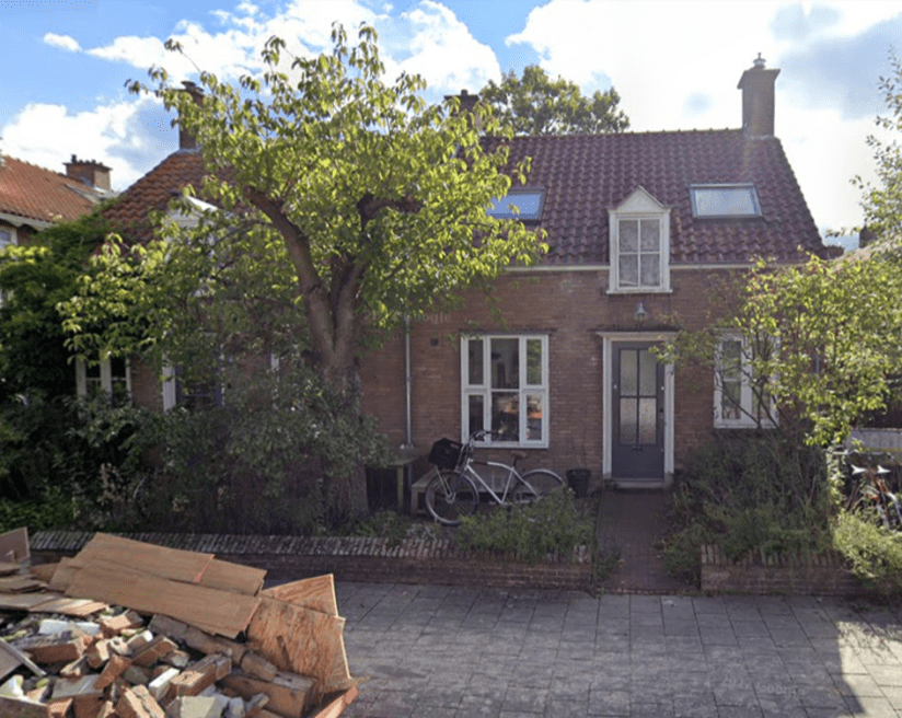 Medanstraat 2 en 4, September 2022 (Google Streetview)