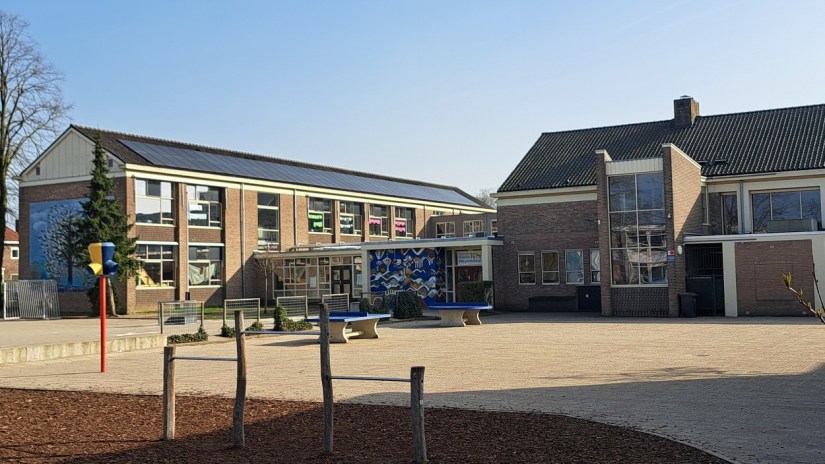 De R.K. Lagere Meisjesschool Maria Regina (ingezegend 2 mei 1959) Professor Huijbersstraat Galgenveld (maart 2026)