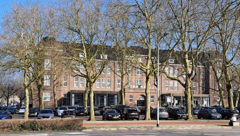 Middelbare Meisjesschool later Hogere Burgerschool, Julianaplein (maart 2026)