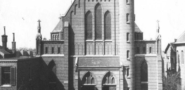 De Kerk van het Heilig Hart, Krayenhofflaan Biezen, 1905 (F67010 RAN)