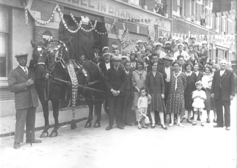 Firma Eekhoff , Handel in Brandstoffen, 1930 (F55988 RAN)