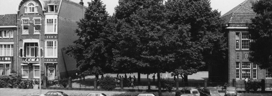 St. Josephschool, later gesloopt ; op deze plek is in 1983 een appartementencomplex gebouwd, Bijleveldsingel 52-60 Centrum Altrade, 9/1981 (F86325 RAN CC0)