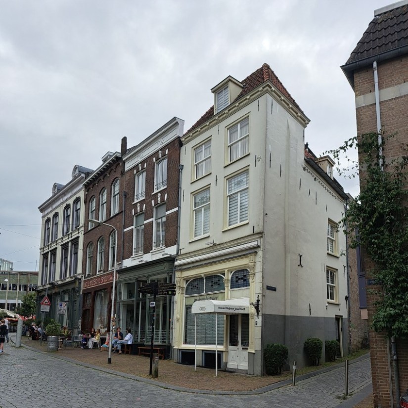 Kannenmarkt 2-10 (juli 2026)